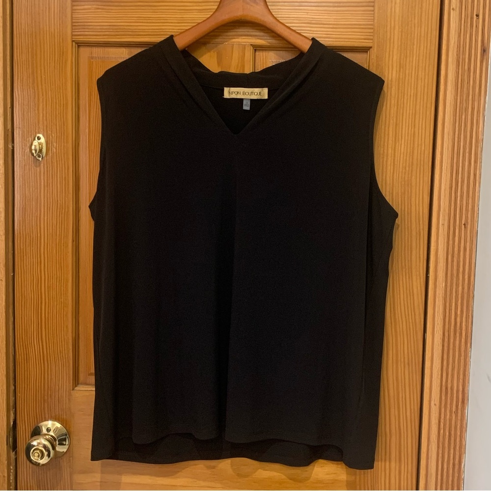 Nipon Boutique Women’s Black Sleeveless Stretch Blouse - Size 1X
